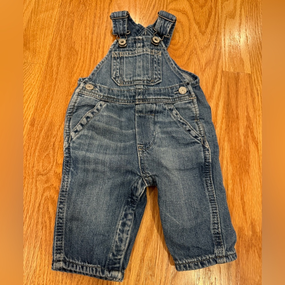 Baby Gap denim overalls size 0-3 months